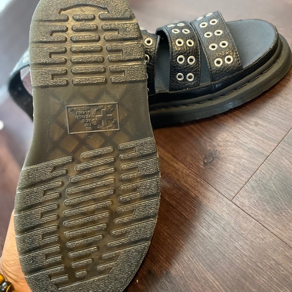 Women Sandals - Picture 3 of 3